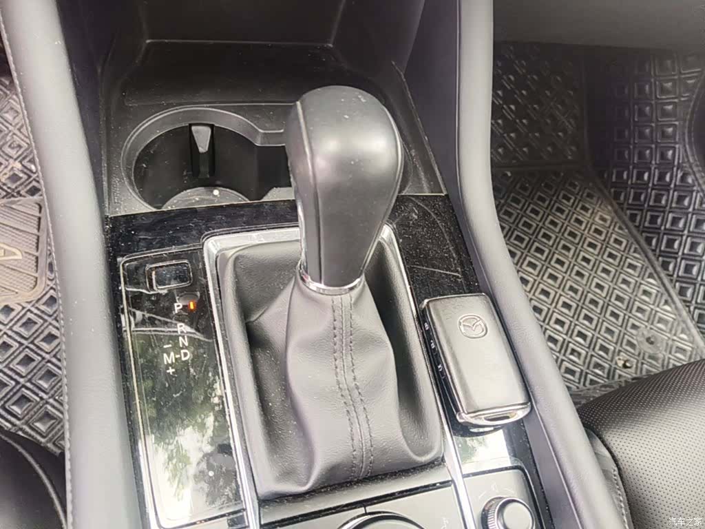 Mazda Mazda3, 2020 21