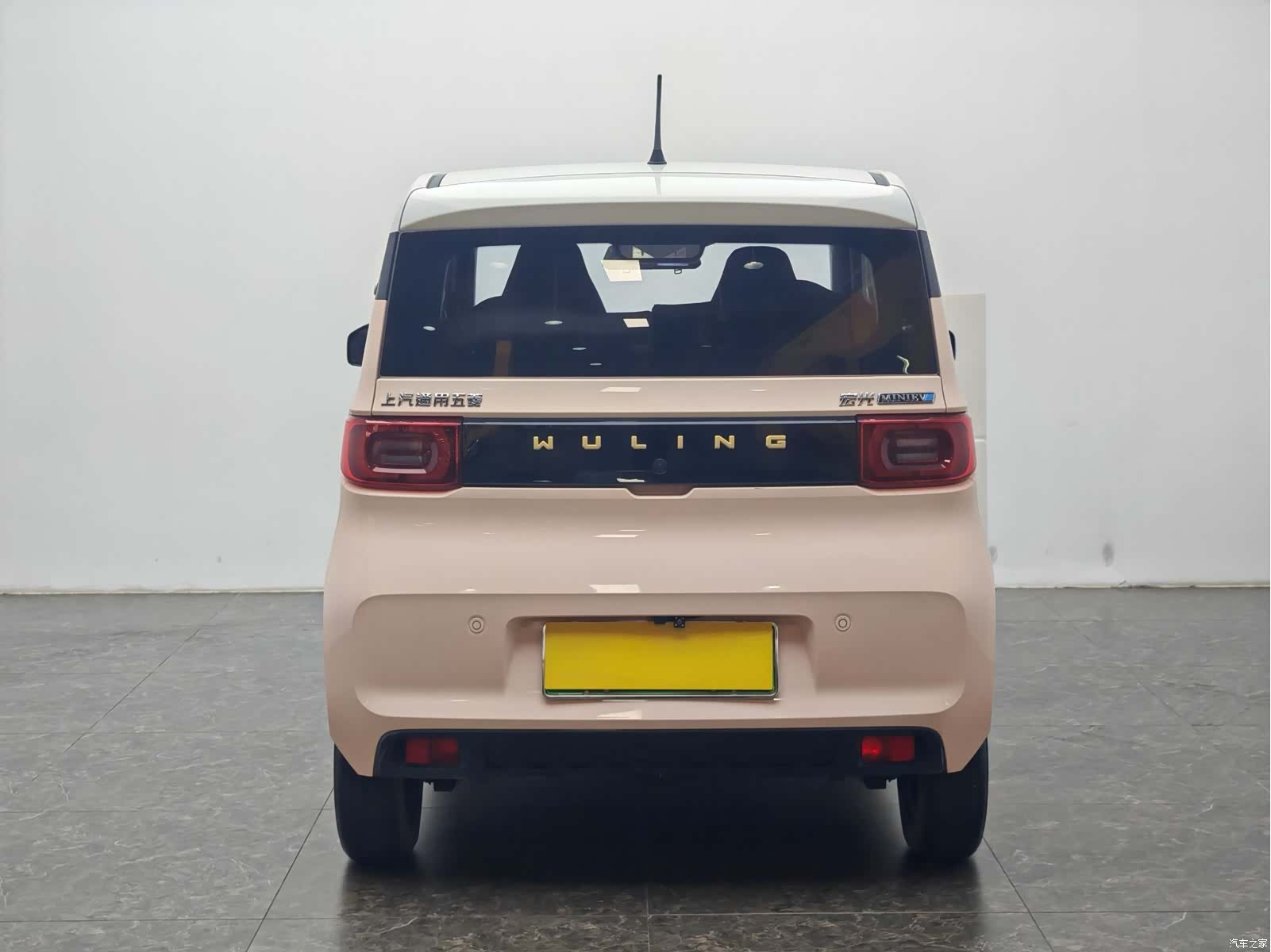 Wuling MINIEV, 2021 6