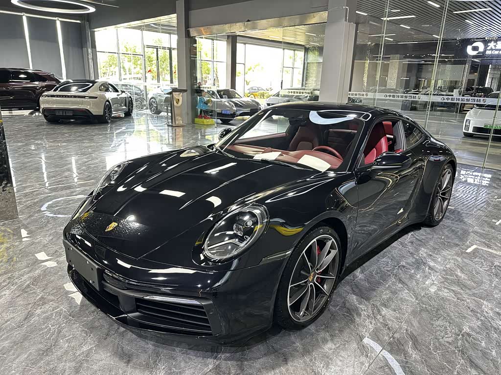 Porsche 911 2023 Carrera 3.0T
