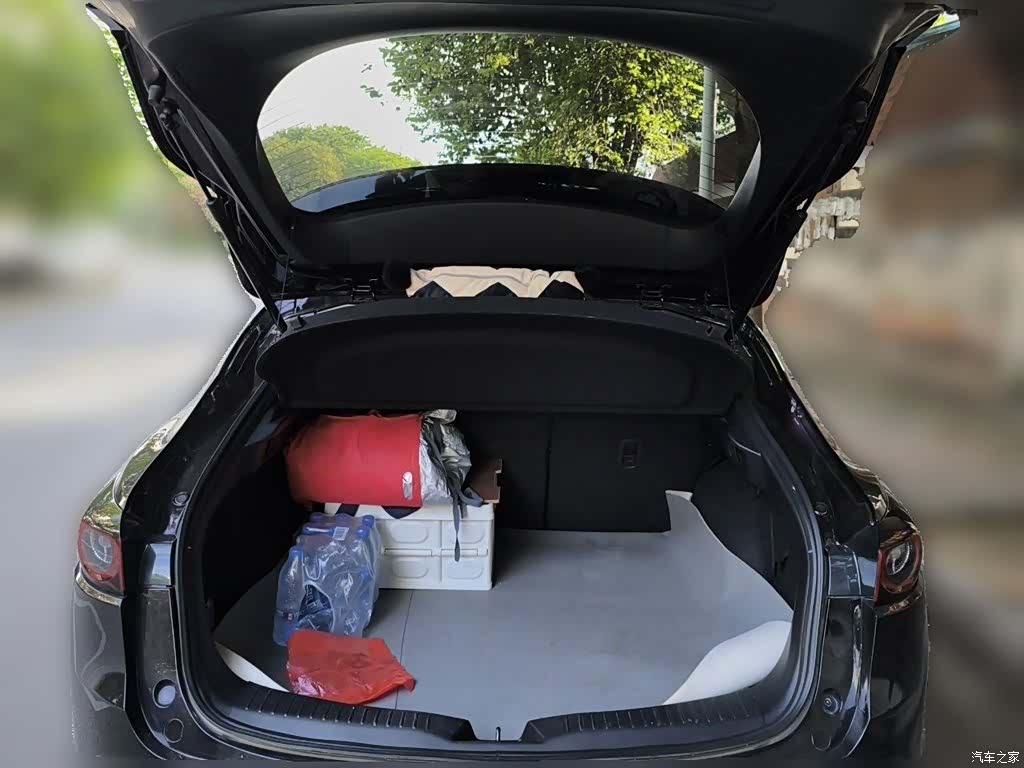 Mazda CX-4, 2021 10