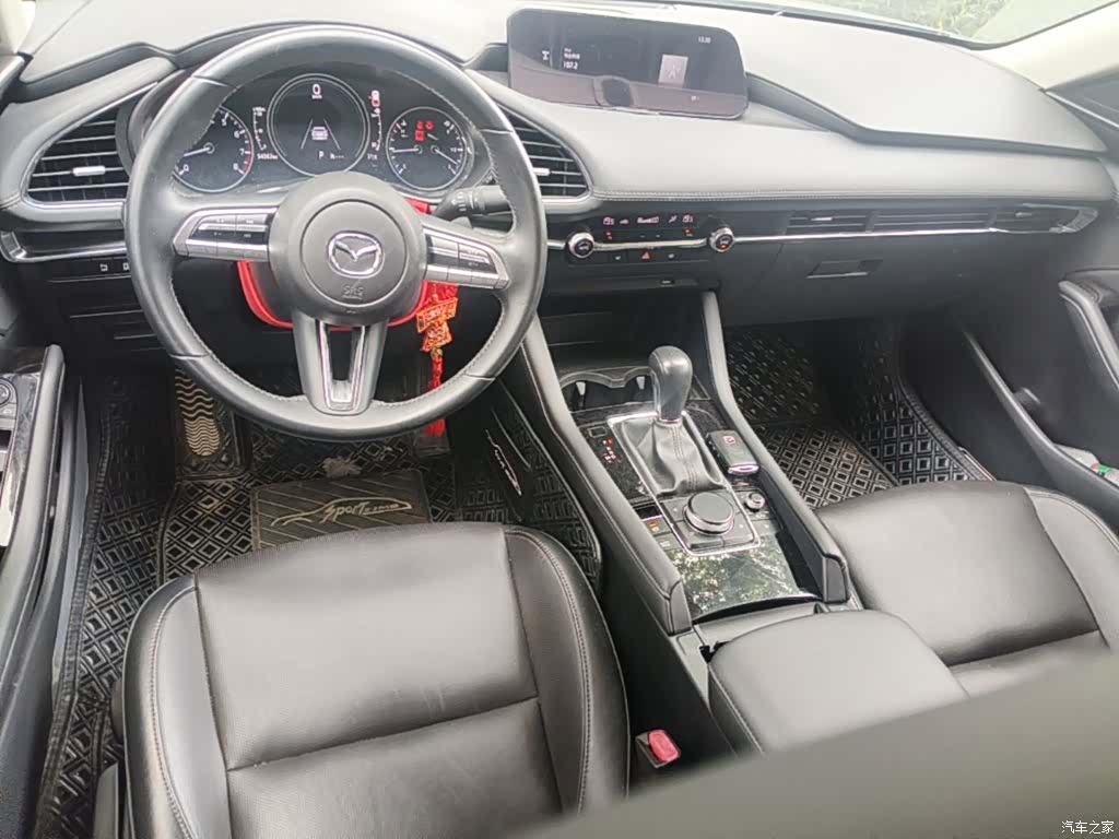 Mazda Mazda3, 2020 16
