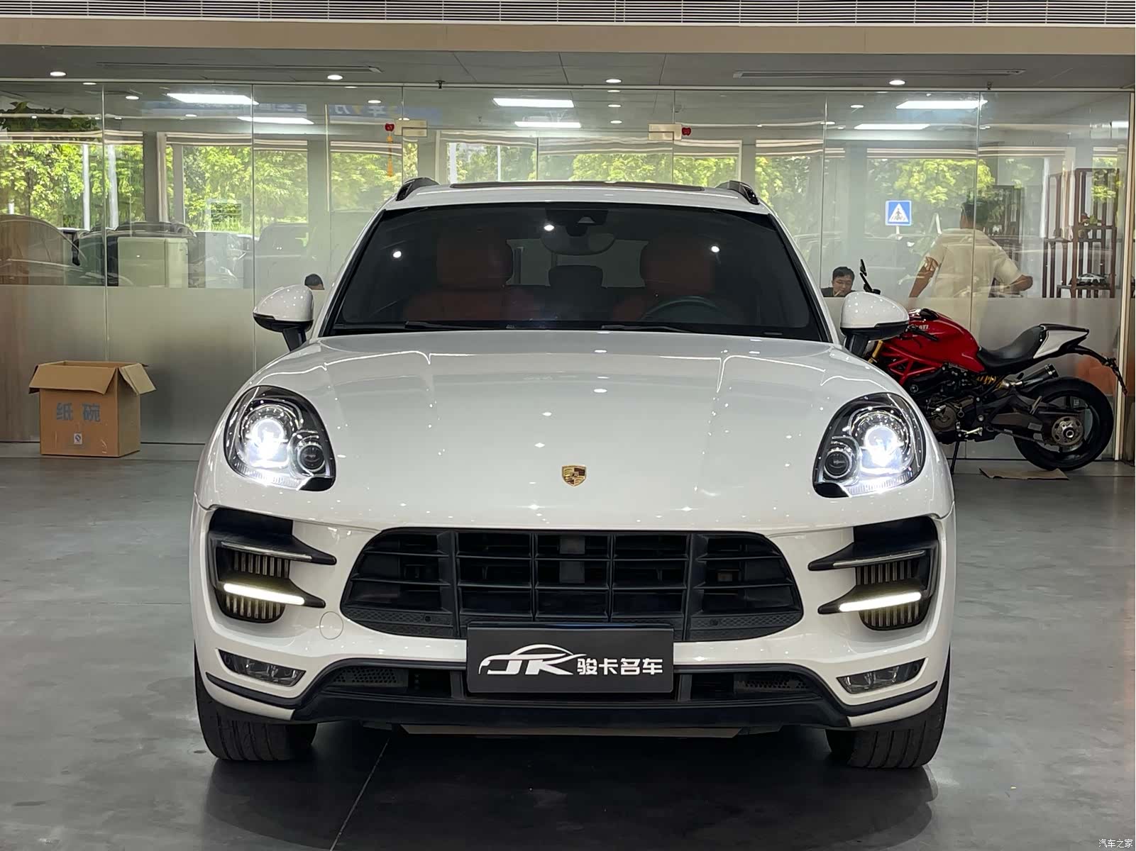 Porsche Macan, 2016 2