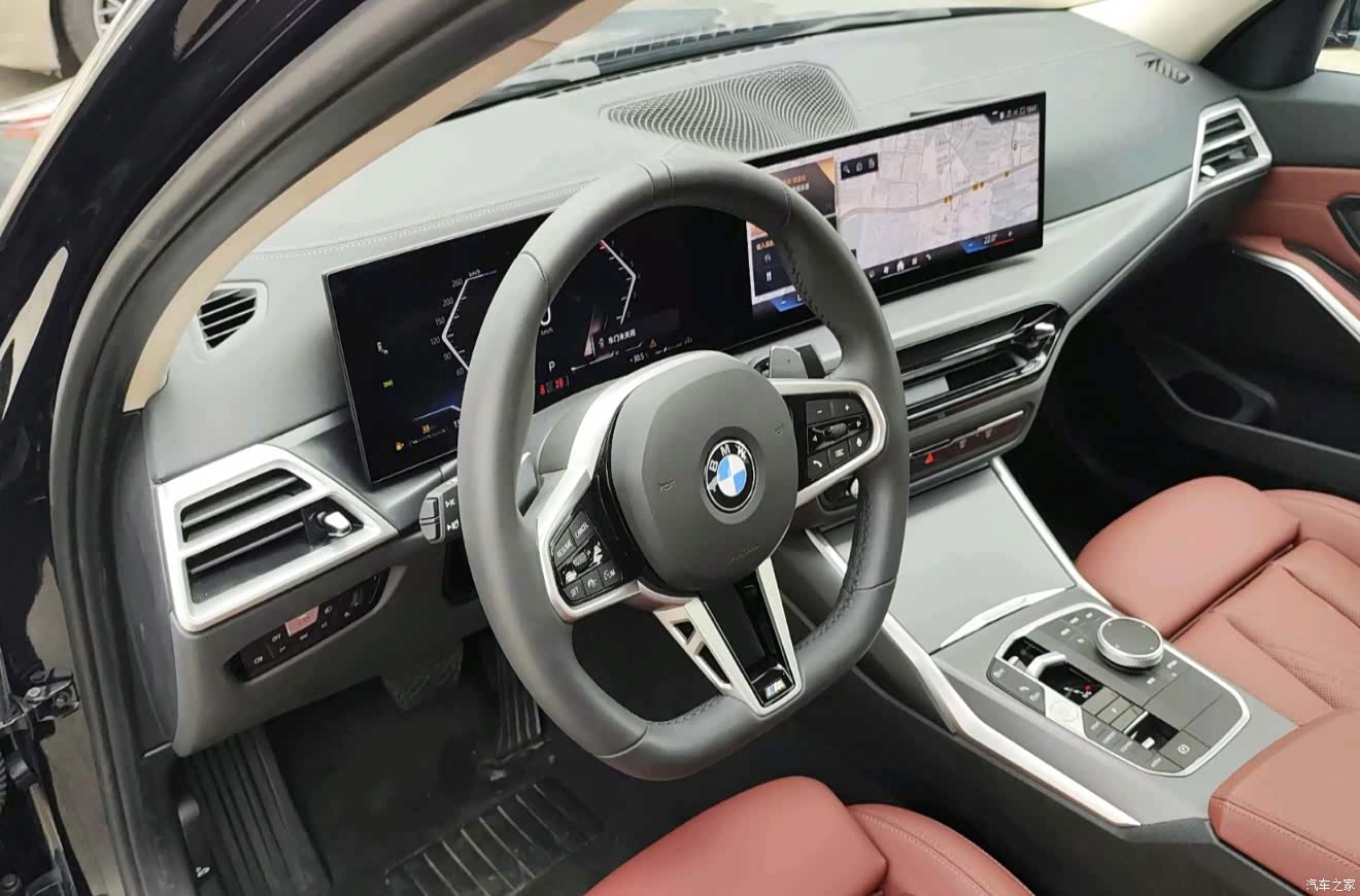 BMW 3 Series, 2025 7