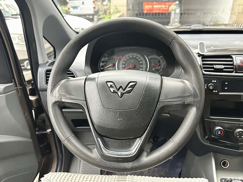 Wuling L3C, 2017 11