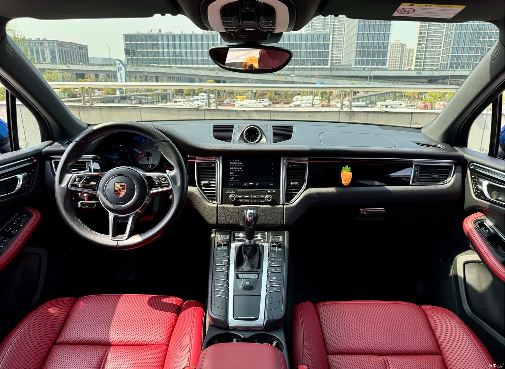 Porsche Macan, 2018 11