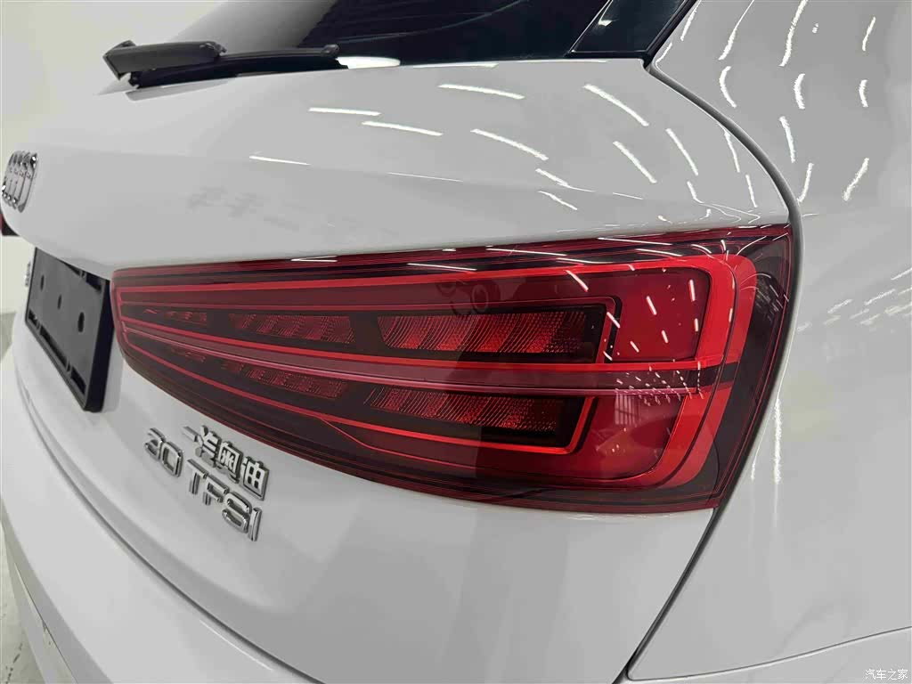 Audi Q3, 2018 21