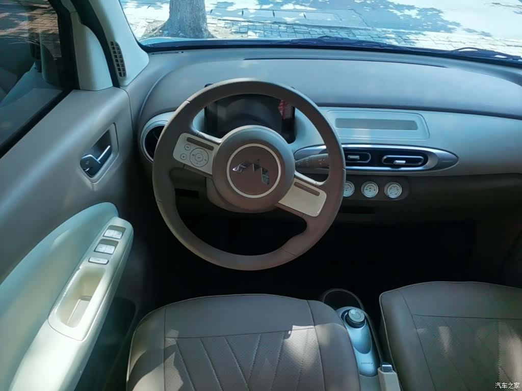 Wuling MINIEV, 2025 7