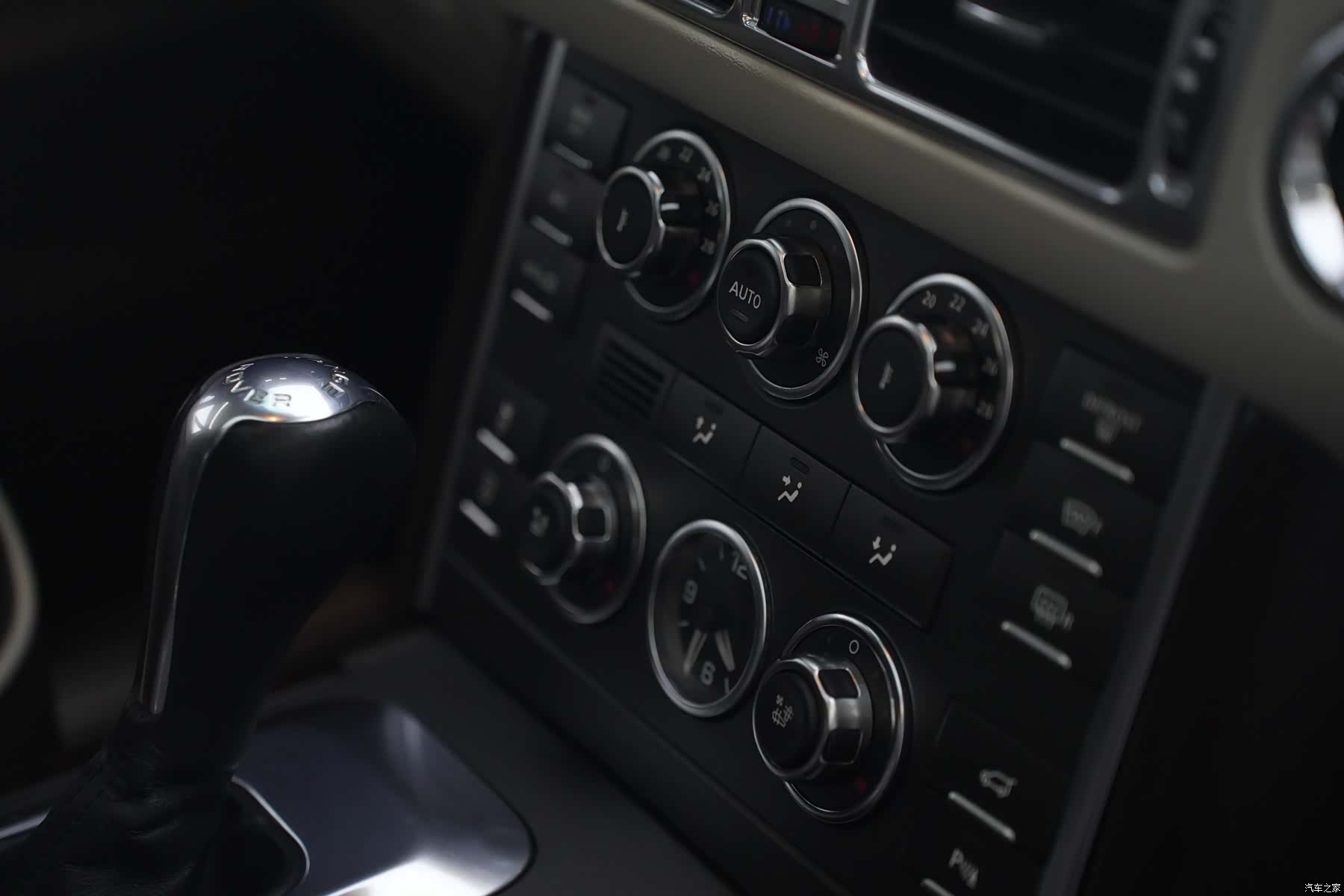 Land Rover Range Rover, 2012 29