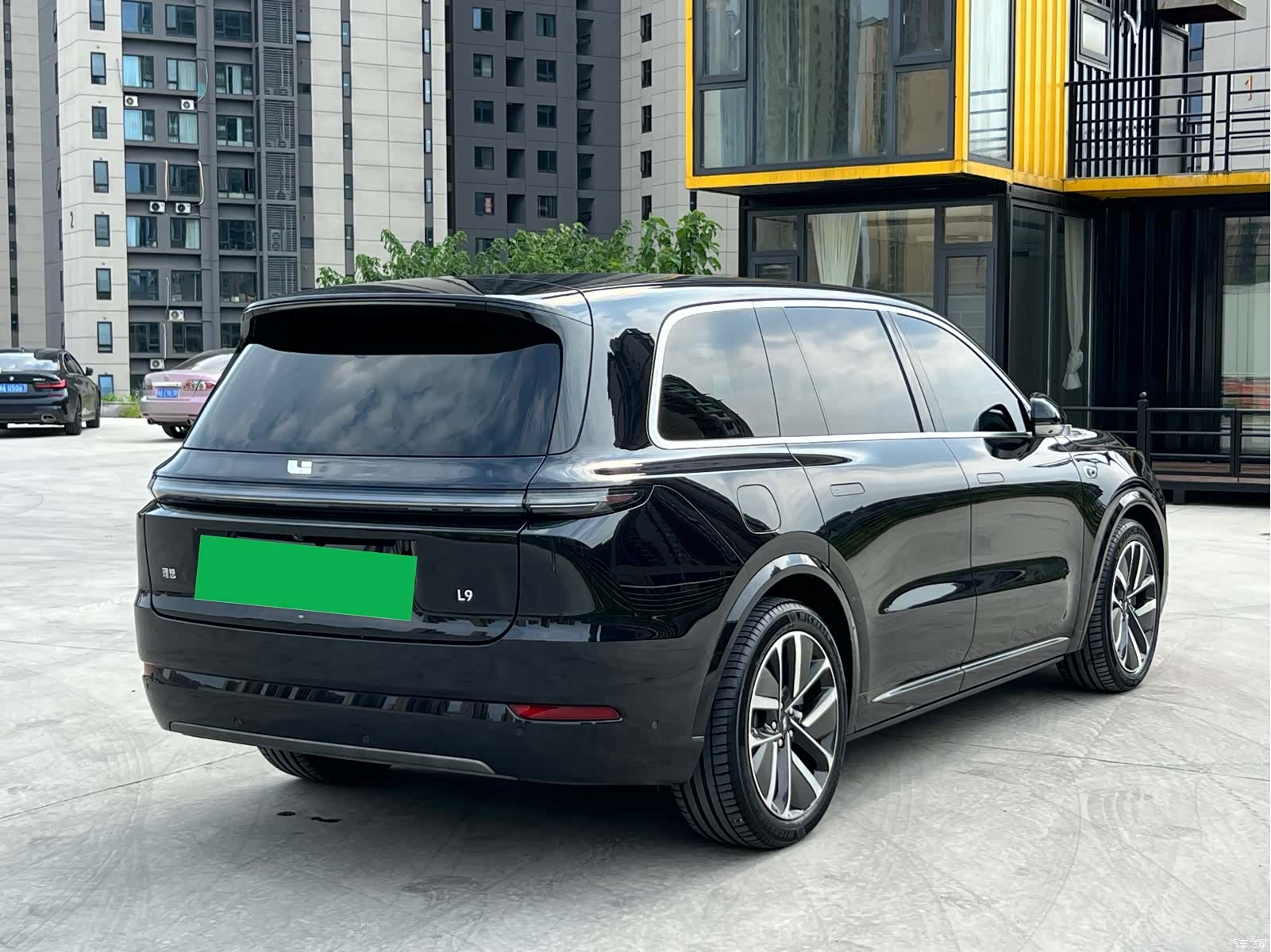 Li Auto L9, 2024 все фото