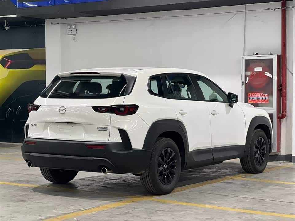 Mazda CX-50 line also