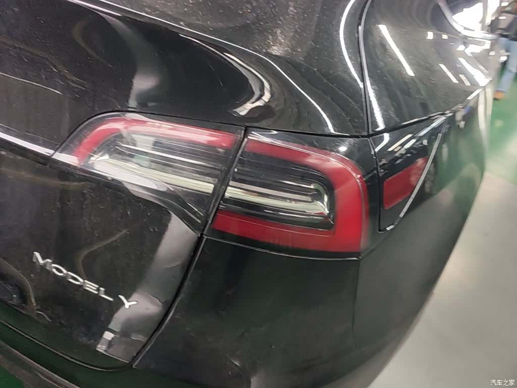 Tesla Model Y, 2022 8