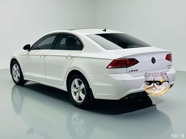 Volkswagen Lamando, 2016 13