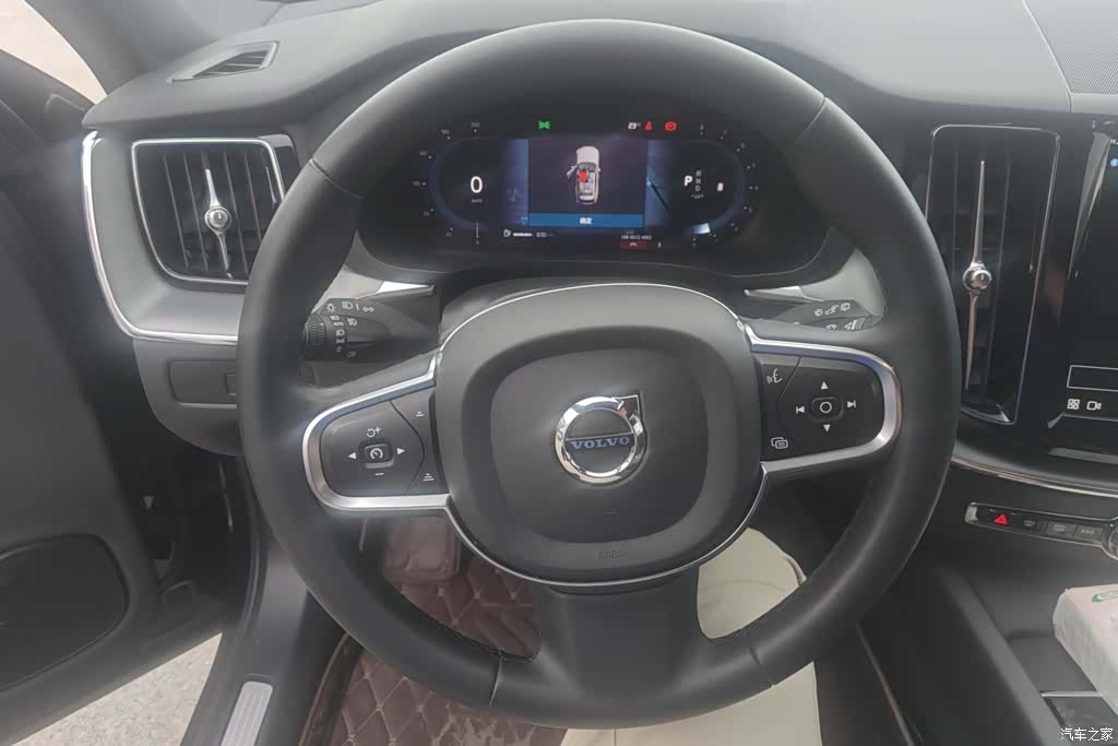 Volvo XC60, 2024 15