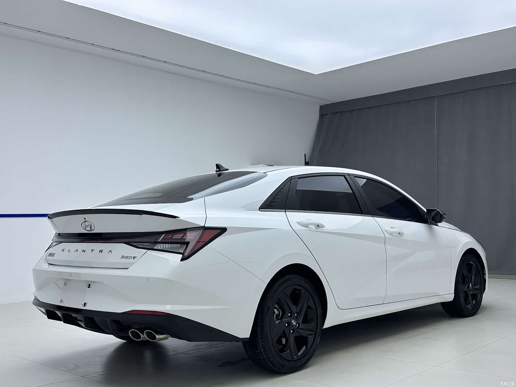 Hyundai Elantra, 2023 6