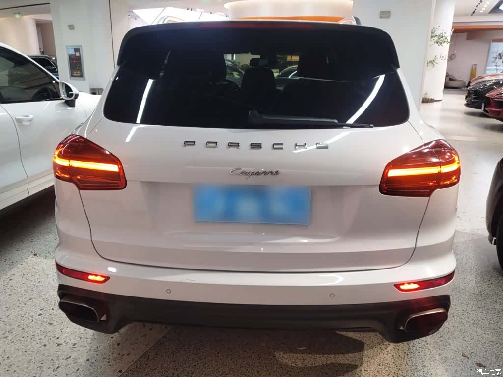 Porsche Cayenne, 2015 все фото