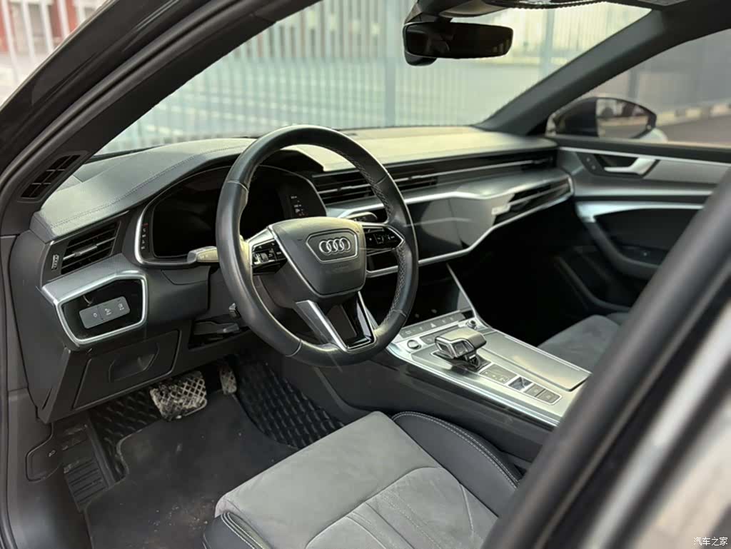 Audi A6L, 2022 15