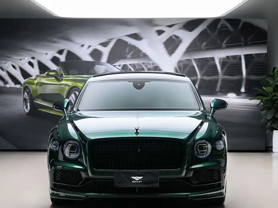 Bentley Flying
