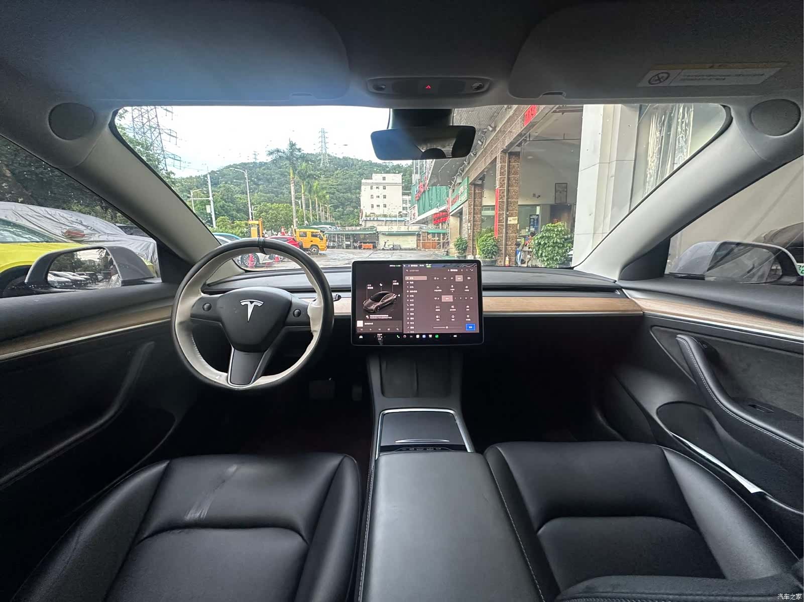 Tesla Model 3, 2023 6