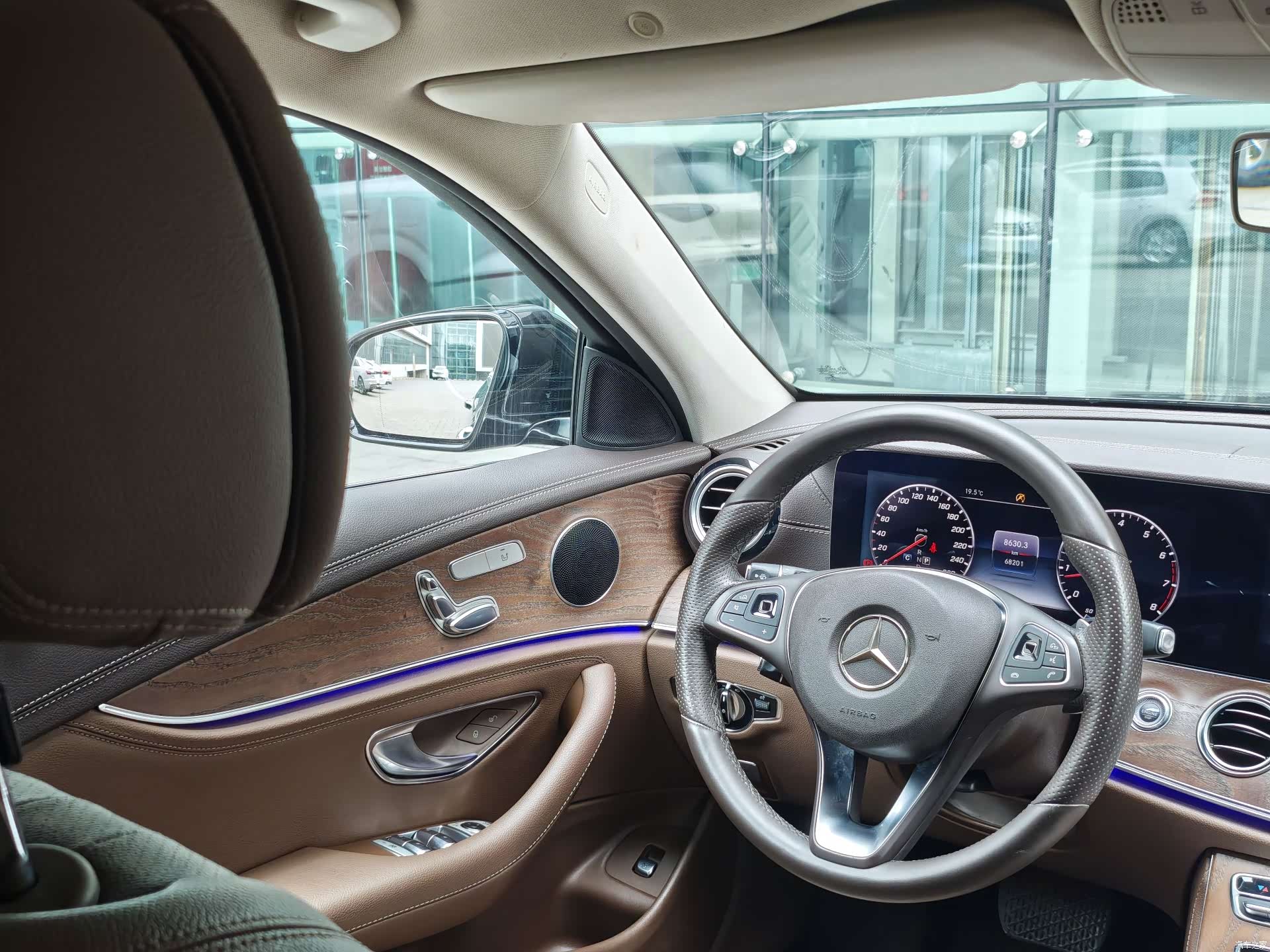 Mercedes-Benz E-Class, 2018 17