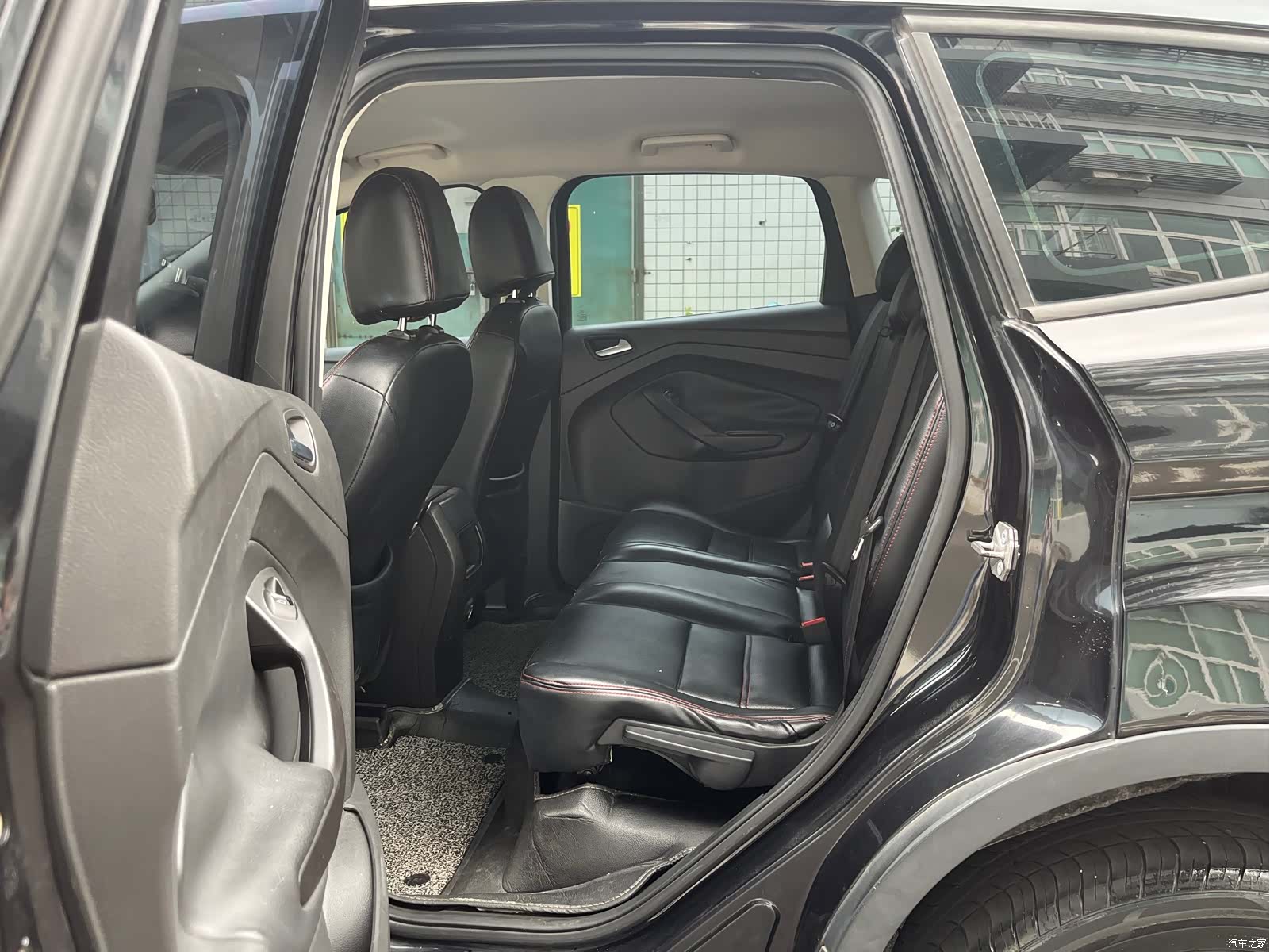 Ford Kuga, 2014 24