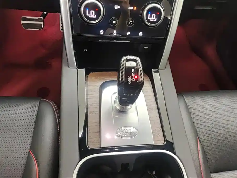 Land Rover Discover sports