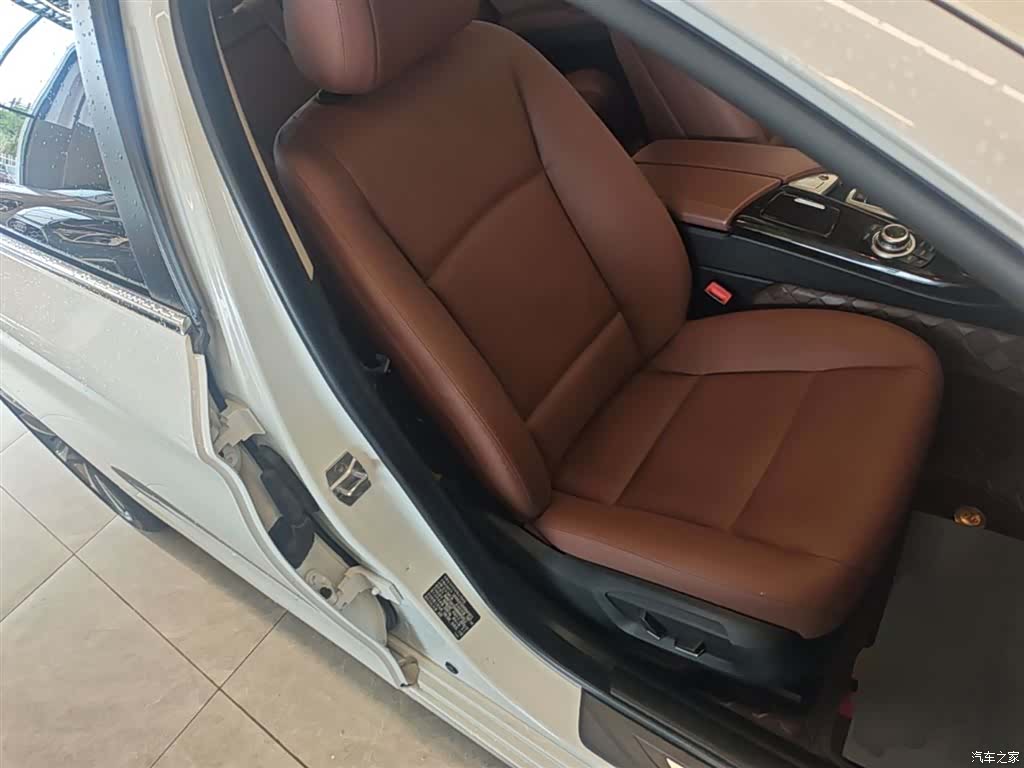 BMW 5 Series, 2017 25