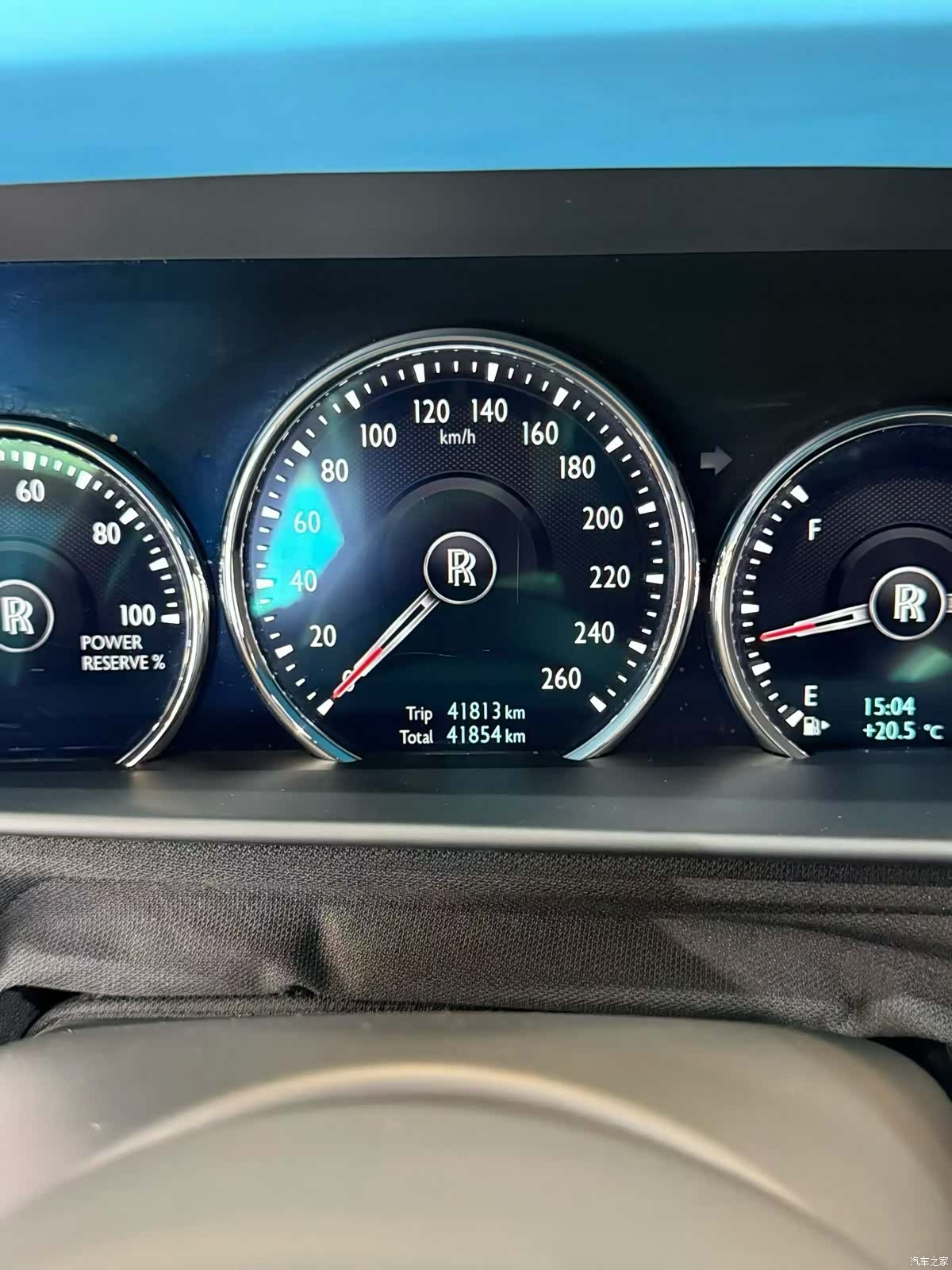 Rolls-Royce Cullinan, 2022 4