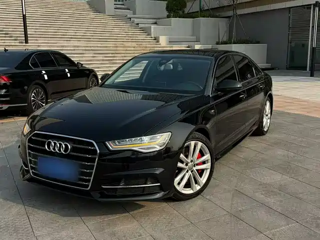 Audi A6L 2018 — купить из Китая под заказ