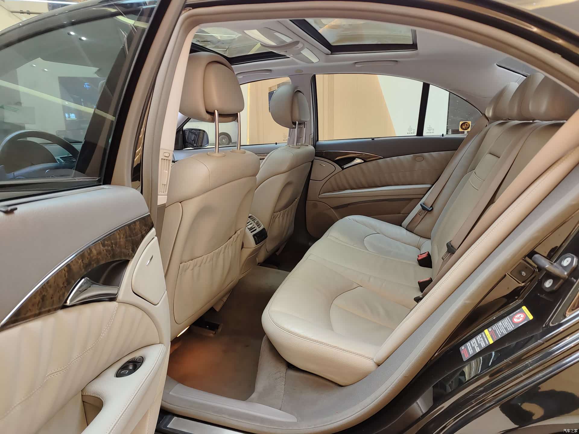 Mercedes-Benz E-Class, 2008 11