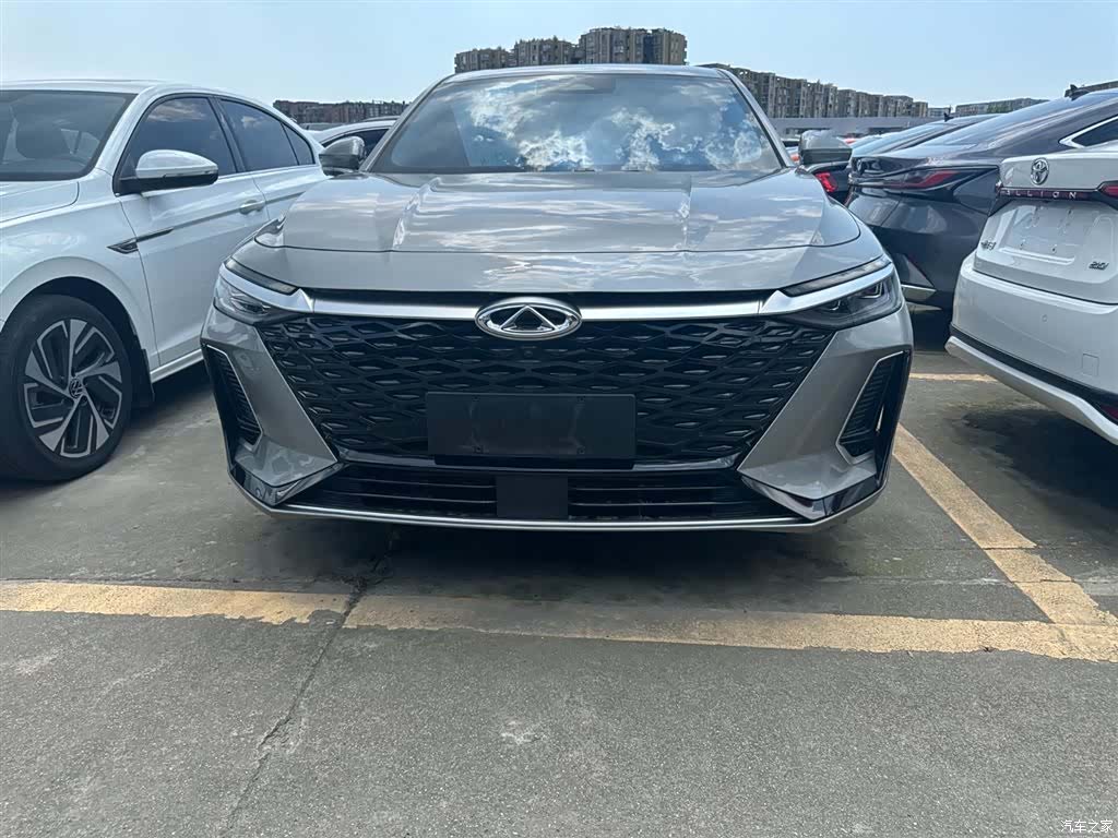 Chery Arrizo 8, 2024 2