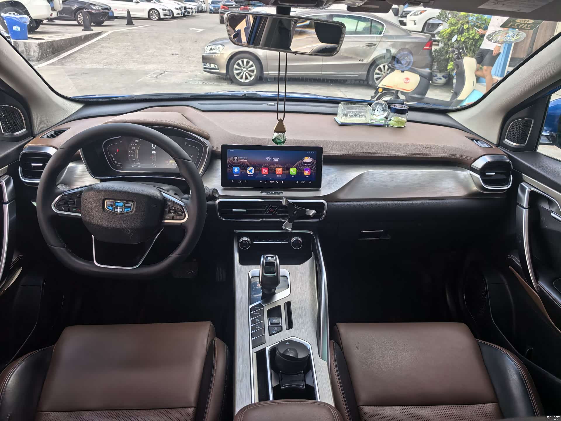 Geely Coolray, 2019 14