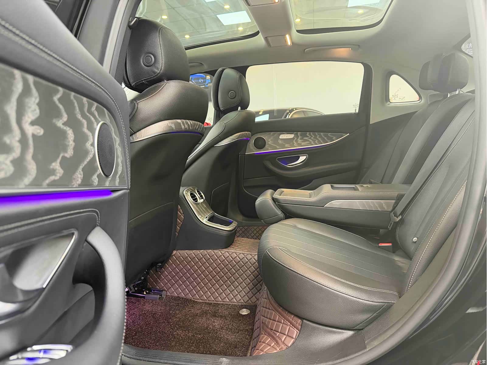 Mercedes-Benz E-Class, 2021 8