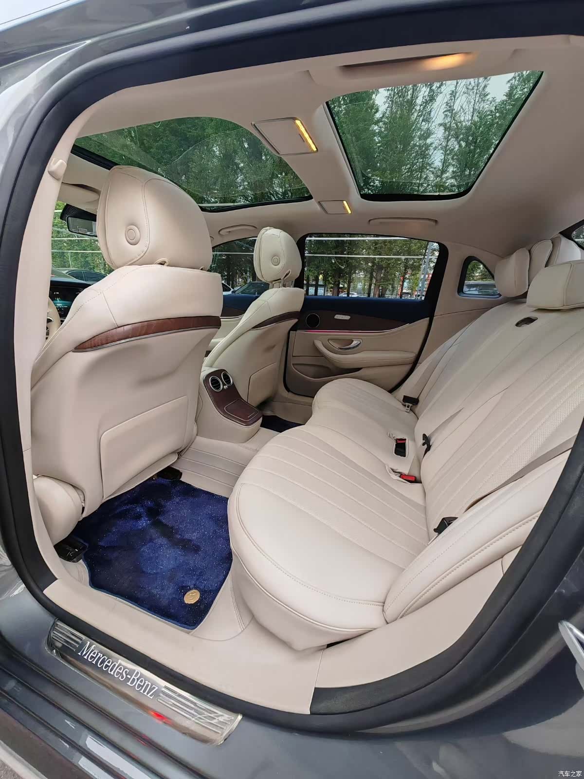 Mercedes-Benz E-Class, 2021 6