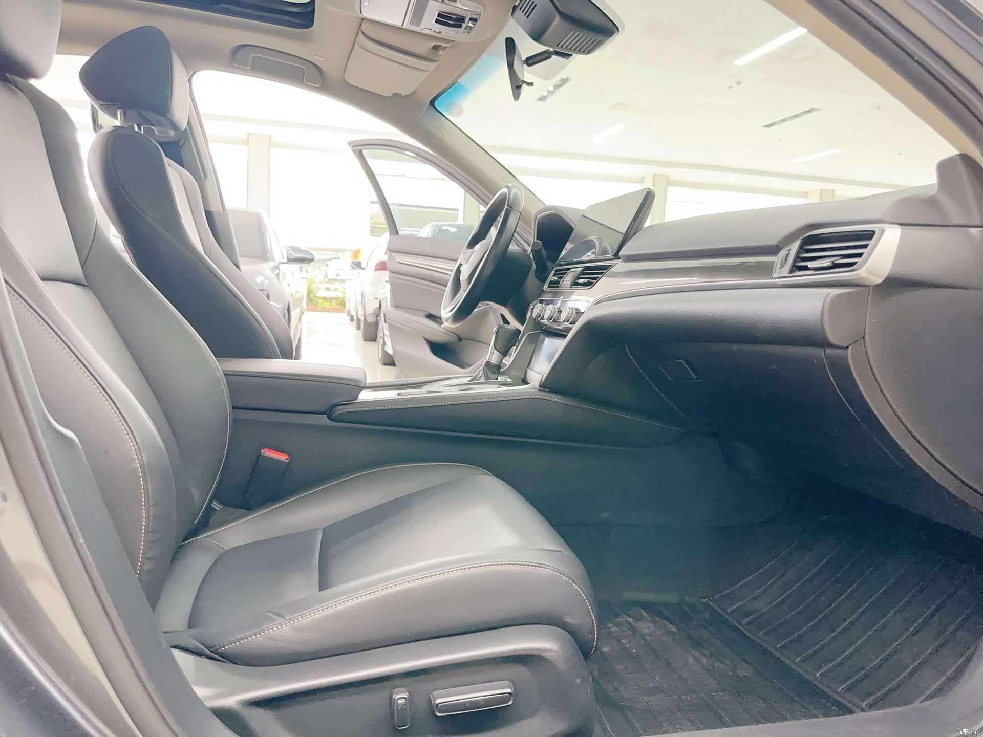Honda Accord, 2022 6
