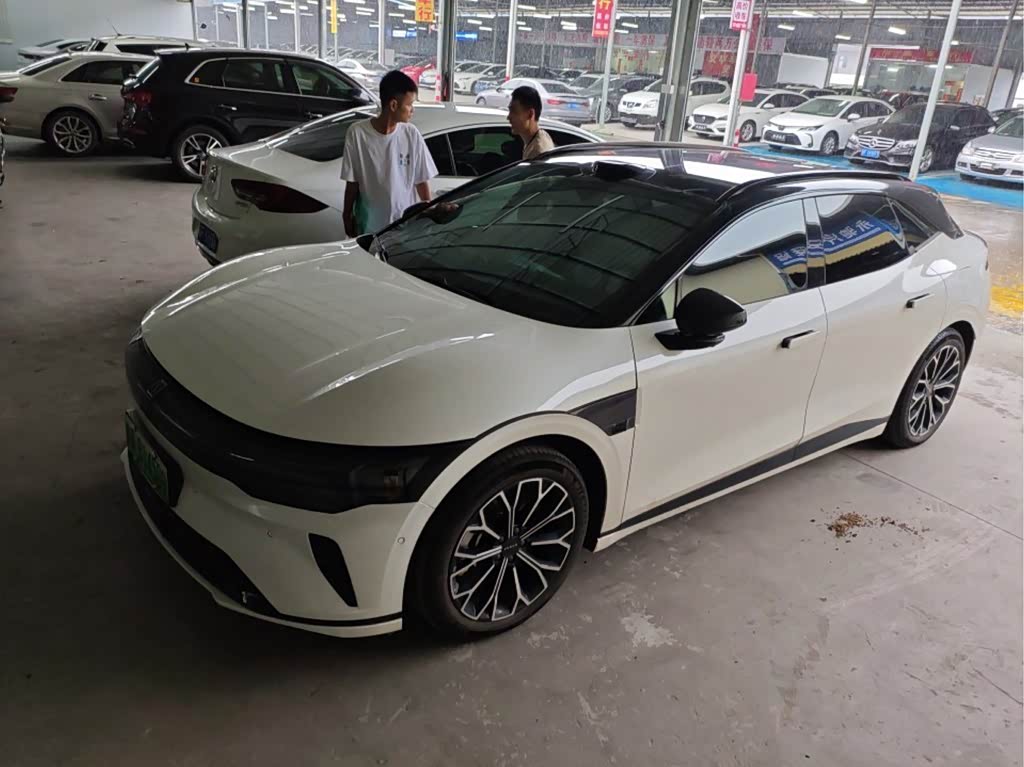 Zeekr 007GT