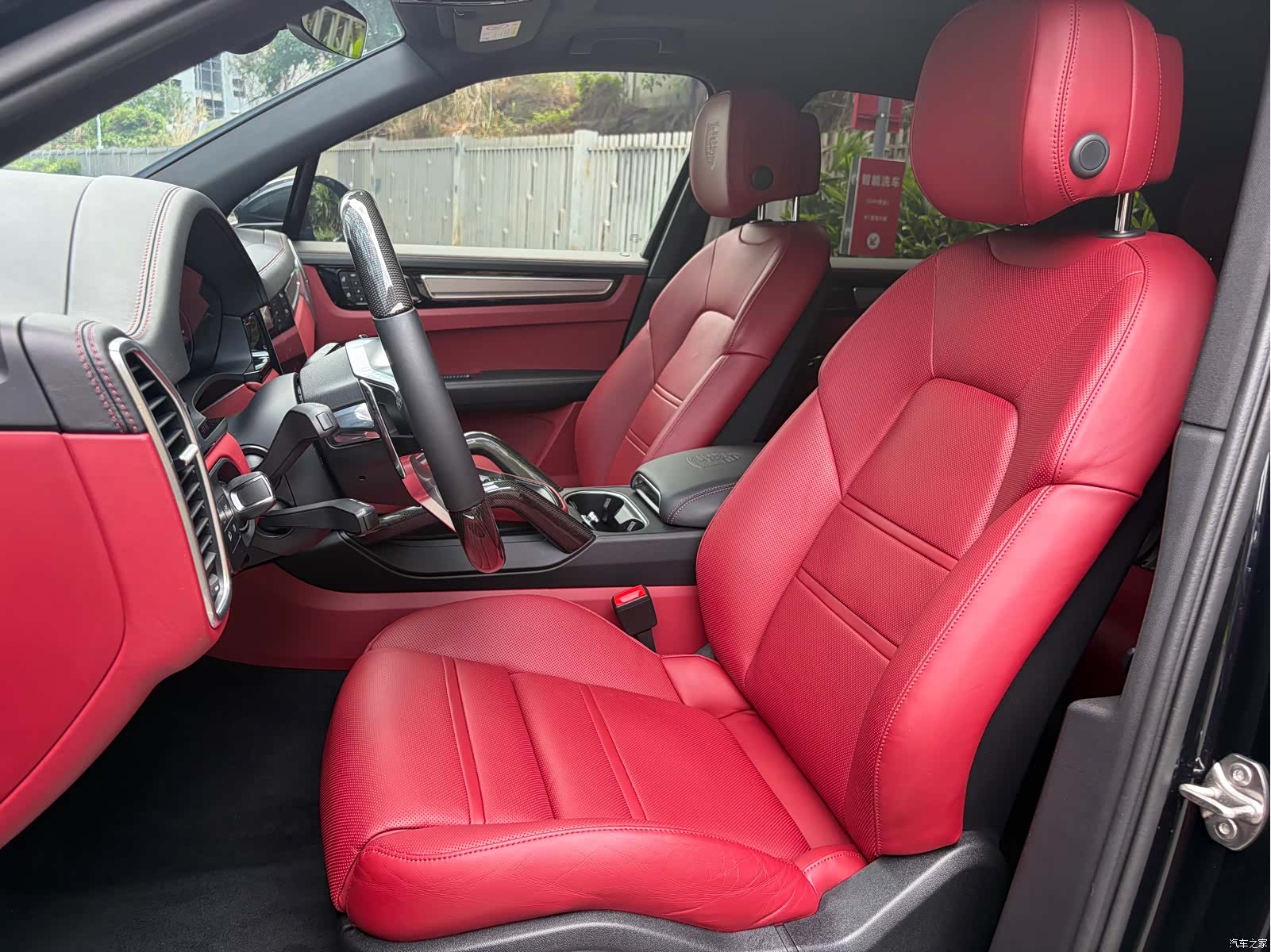 Porsche Cayenne, 2023 11