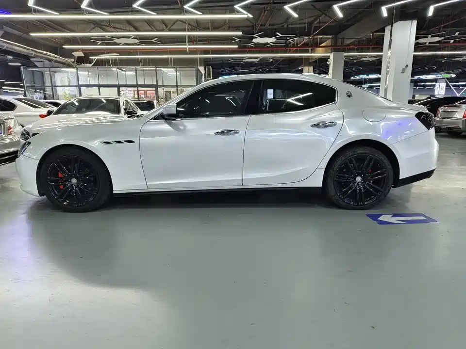 Maserati Ghibli