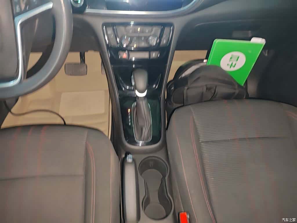 Buick Encore, 2017 14