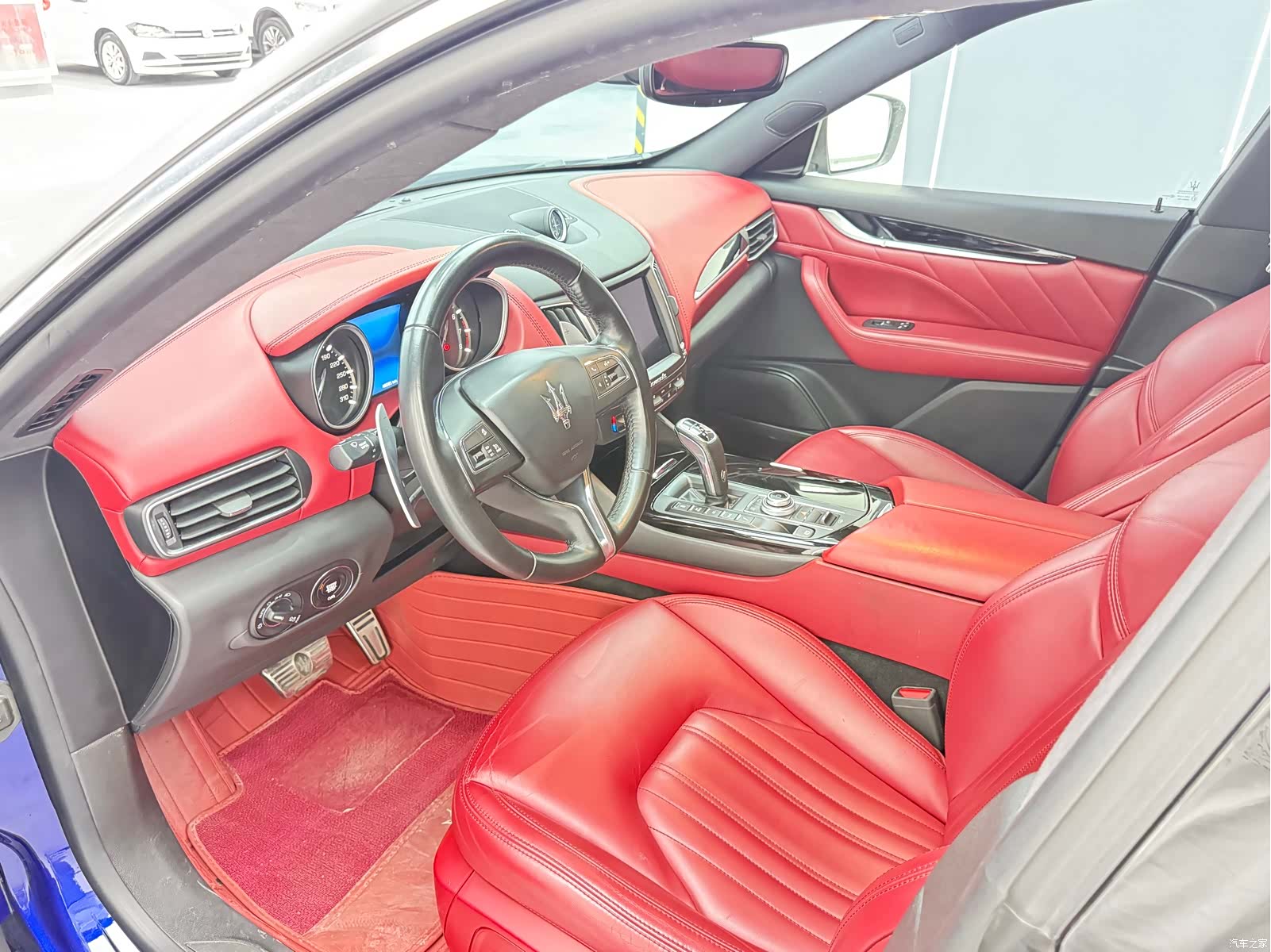 Maserati Levante, 2020 9