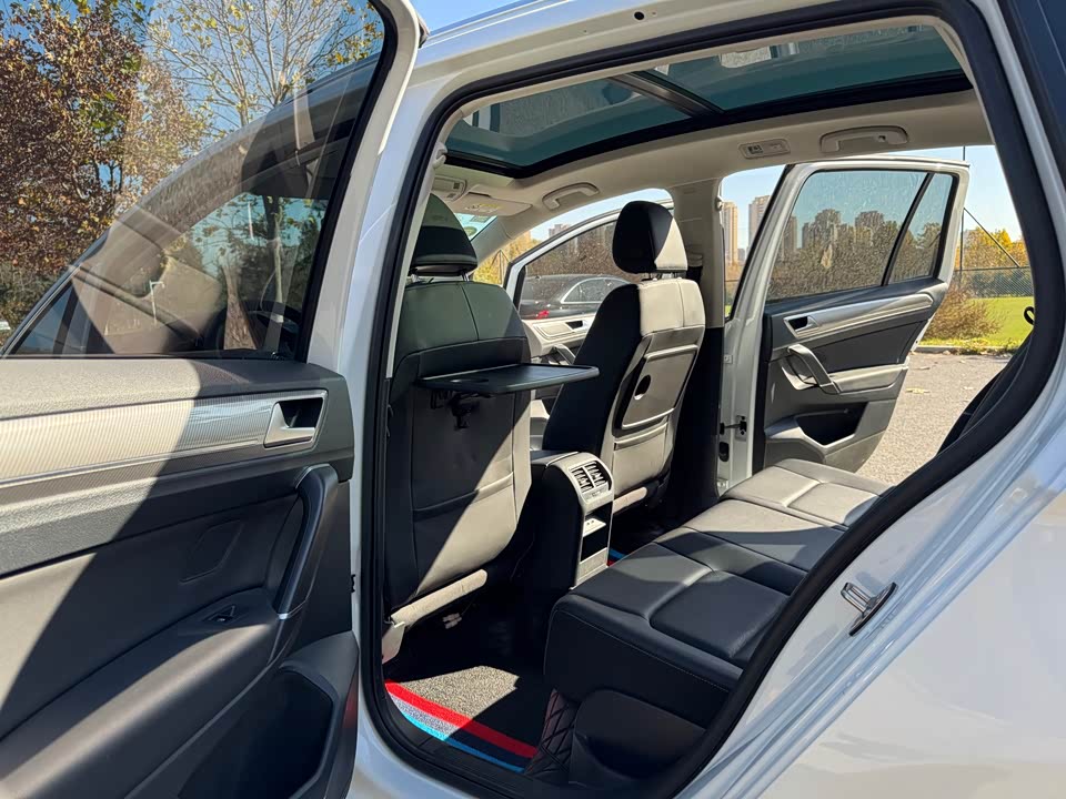 Volkswagen Golf*Jiayu