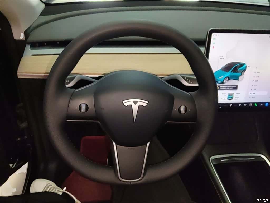Tesla Model Y, 2022 11