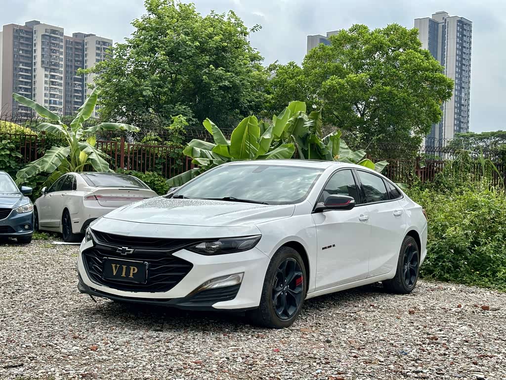 Chevrolet Malibu XL