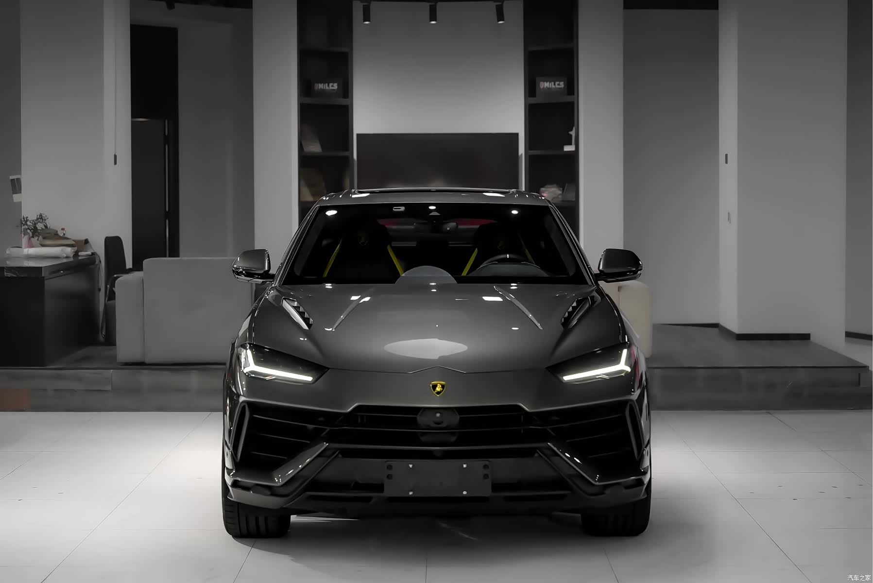 Lamborghini Urus, 2024 2