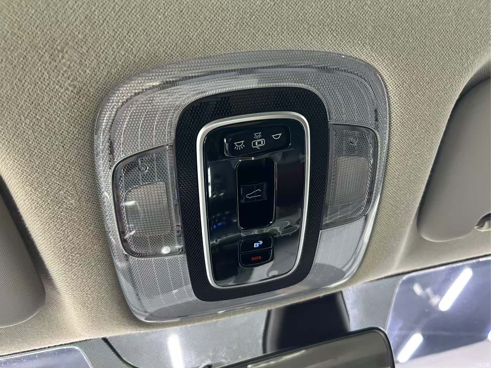 Hyundai Elantra, 2023 15