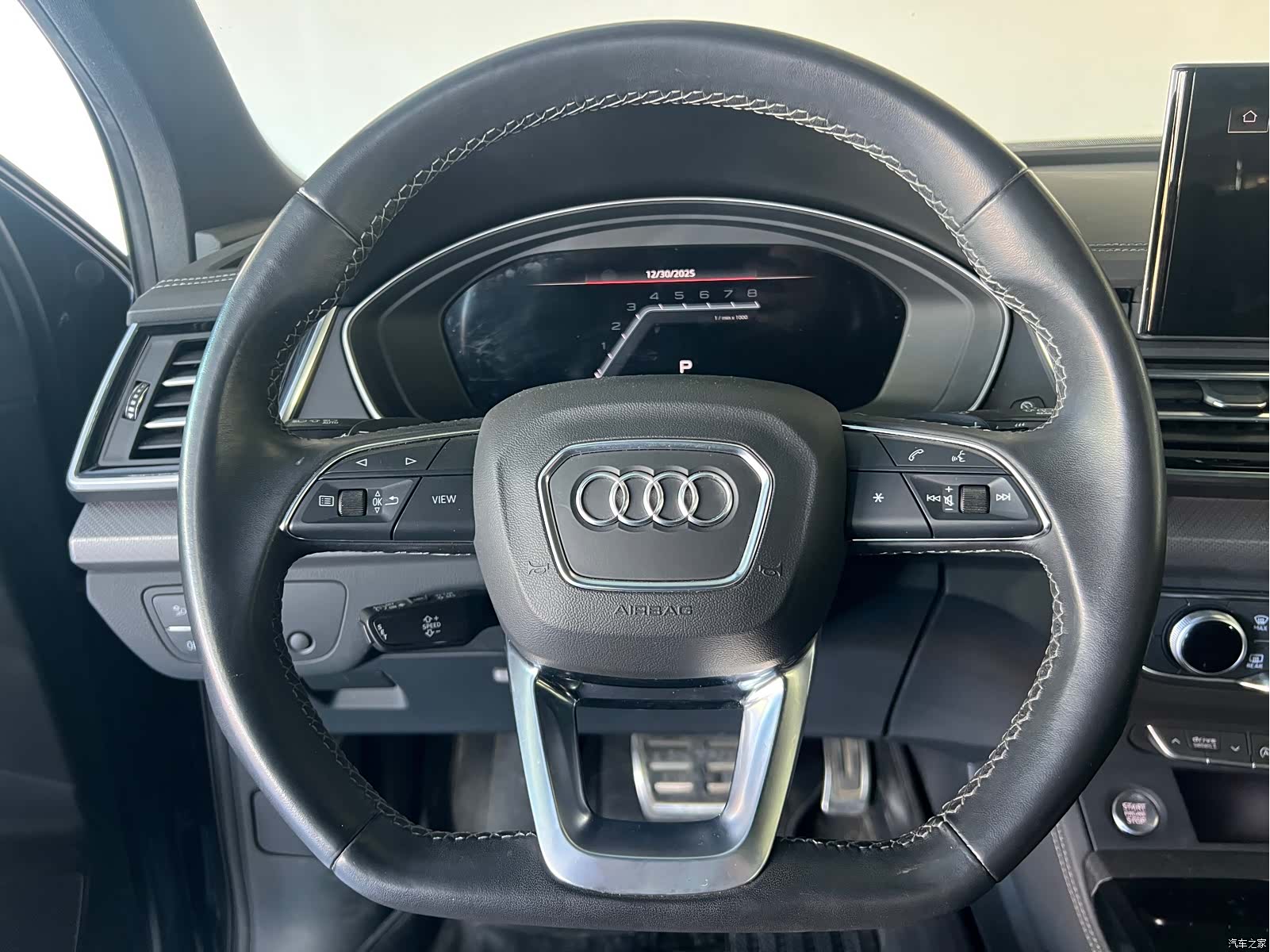 Audi Q5L, 2023 11