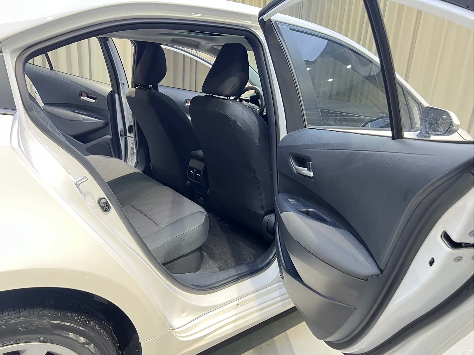 Toyota Corolla, 2023 12