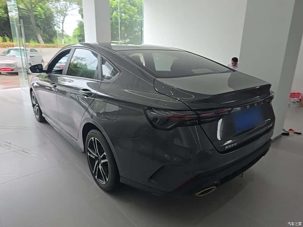 Geely Binray, 2024 13