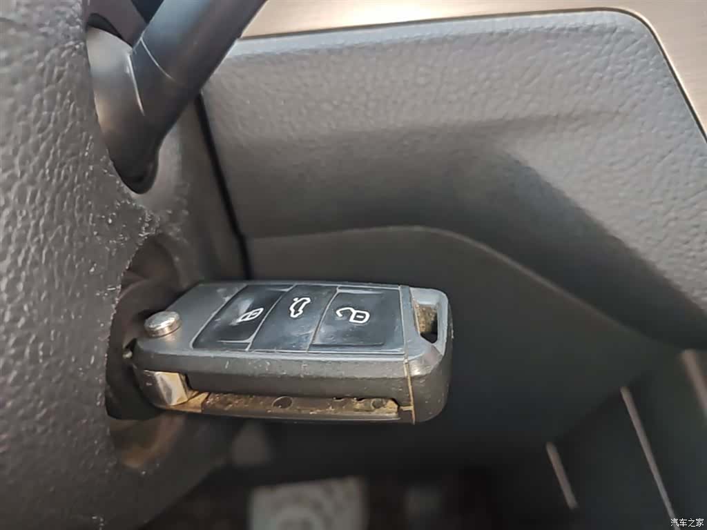 Volkswagen L, 2017 9