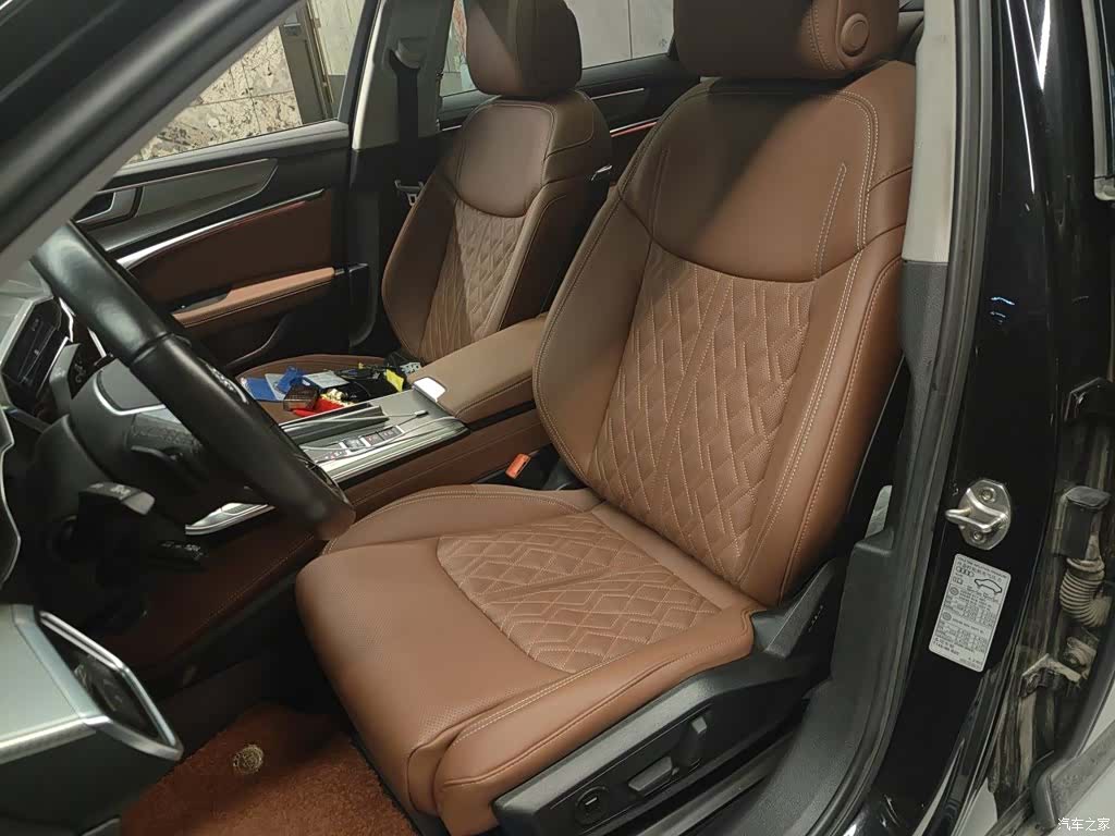 Audi A6L, 2021 8