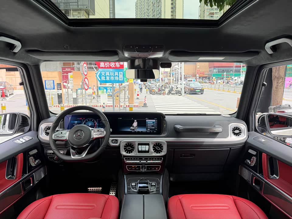 Mercedes-Benz G-class